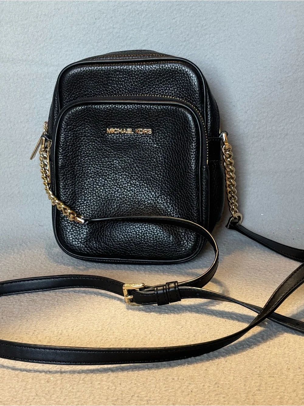 Michael Kors Black Pebbled Leather Jet Set Travel Medium Logo Crossbody Bag